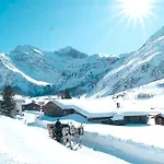 Alpine Hotell