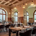 Hotell Alpine 3*